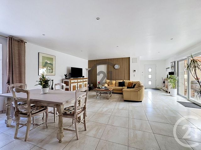 maison à vendre - 7 pièces - 158.52 m2 - ST BRICE COURCELLES - 51 - CHAMPAGNE-ARDENNE - Century 21 Espace Conseil