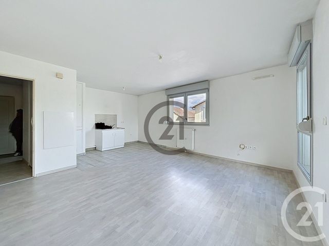 Appartement F2 à vendre - 2 pièces - 50.0 m2 - REIMS - 51 - CHAMPAGNE-ARDENNE - Century 21 Espace Conseil
