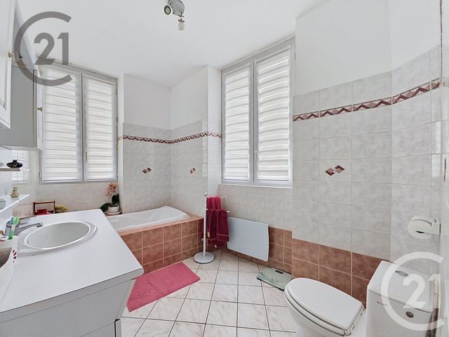 maison à vendre - 12 pièces - 258.91 m2 - SEZANNE - 51 - CHAMPAGNE-ARDENNE - Century 21 Espace Conseil