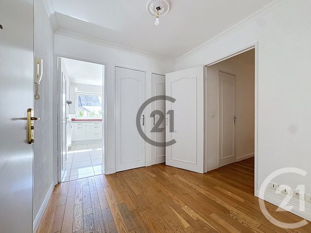 Appartement T5 à vendre - 5 pièces - 107.0 m2 - REIMS - 51 - CHAMPAGNE-ARDENNE - Century 21 Espace Conseil