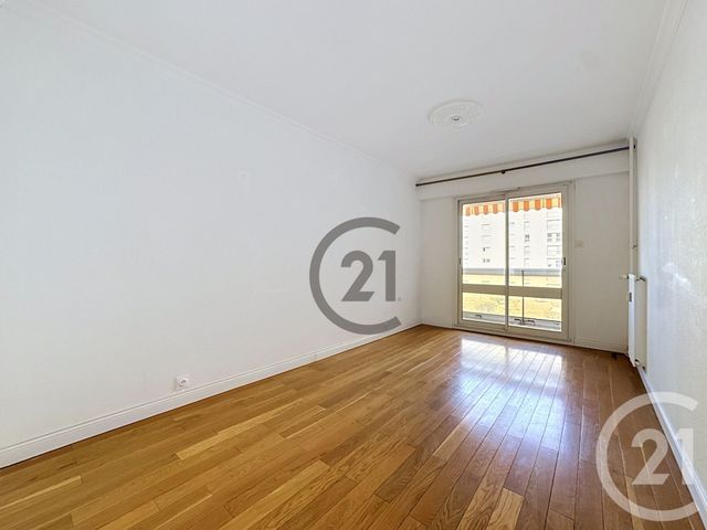Appartement T5 à vendre - 5 pièces - 107.0 m2 - REIMS - 51 - CHAMPAGNE-ARDENNE - Century 21 Espace Conseil