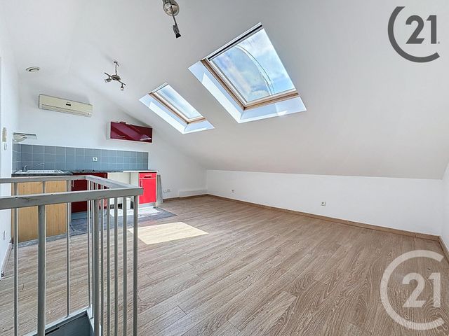 Appartement Studio à vendre - 1 pièce - 18.04 m2 - REIMS - 51 - CHAMPAGNE-ARDENNE - Century 21 Espace Conseil