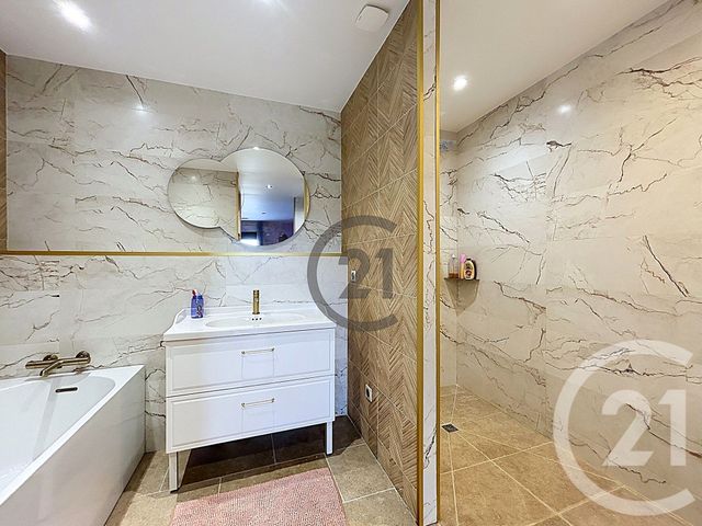maison à vendre - 8 pièces - 375.21 m2 - BAZANCOURT - 51 - CHAMPAGNE-ARDENNE - Century 21 Espace Conseil