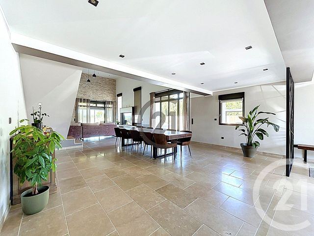 maison à vendre - 8 pièces - 375.21 m2 - BAZANCOURT - 51 - CHAMPAGNE-ARDENNE - Century 21 Espace Conseil