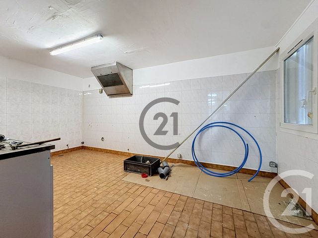 maison à vendre - 20 pièces - 717.87 m2 - COURCY - 51 - CHAMPAGNE-ARDENNE - Century 21 Espace Conseil
