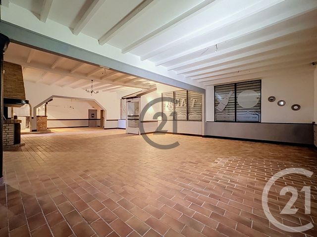 maison à vendre - 20 pièces - 717.87 m2 - COURCY - 51 - CHAMPAGNE-ARDENNE - Century 21 Espace Conseil