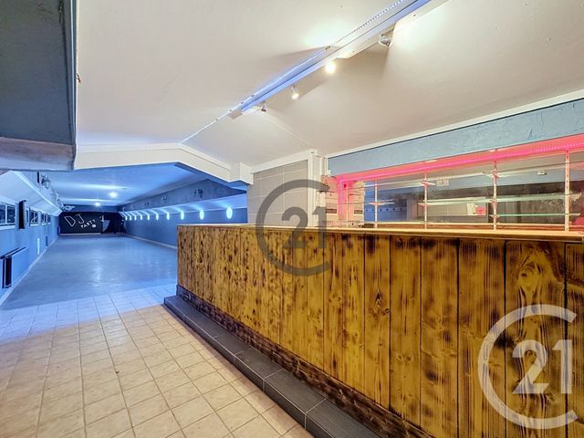 maison à vendre - 20 pièces - 717.87 m2 - COURCY - 51 - CHAMPAGNE-ARDENNE - Century 21 Espace Conseil