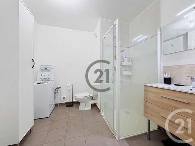 Appartement T2 à vendre - 2 pièces - 46.62 m2 - REIMS - 51 - CHAMPAGNE-ARDENNE - Century 21 Espace Conseil
