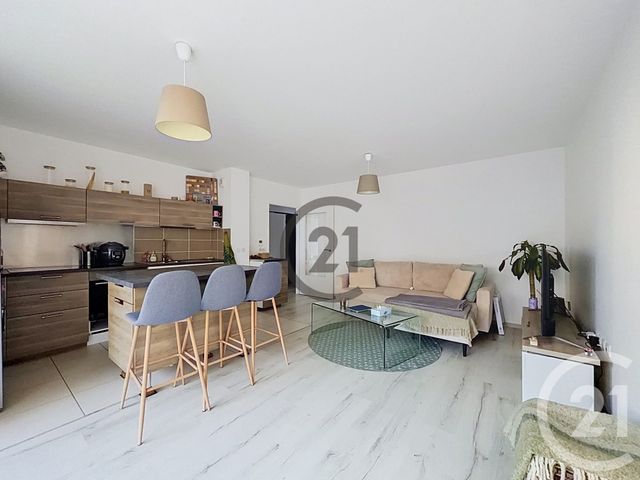 Appartement T2 à vendre - 2 pièces - 46.62 m2 - REIMS - 51 - CHAMPAGNE-ARDENNE - Century 21 Espace Conseil