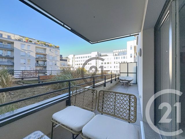 Appartement T2 à vendre - 2 pièces - 46.62 m2 - REIMS - 51 - CHAMPAGNE-ARDENNE - Century 21 Espace Conseil